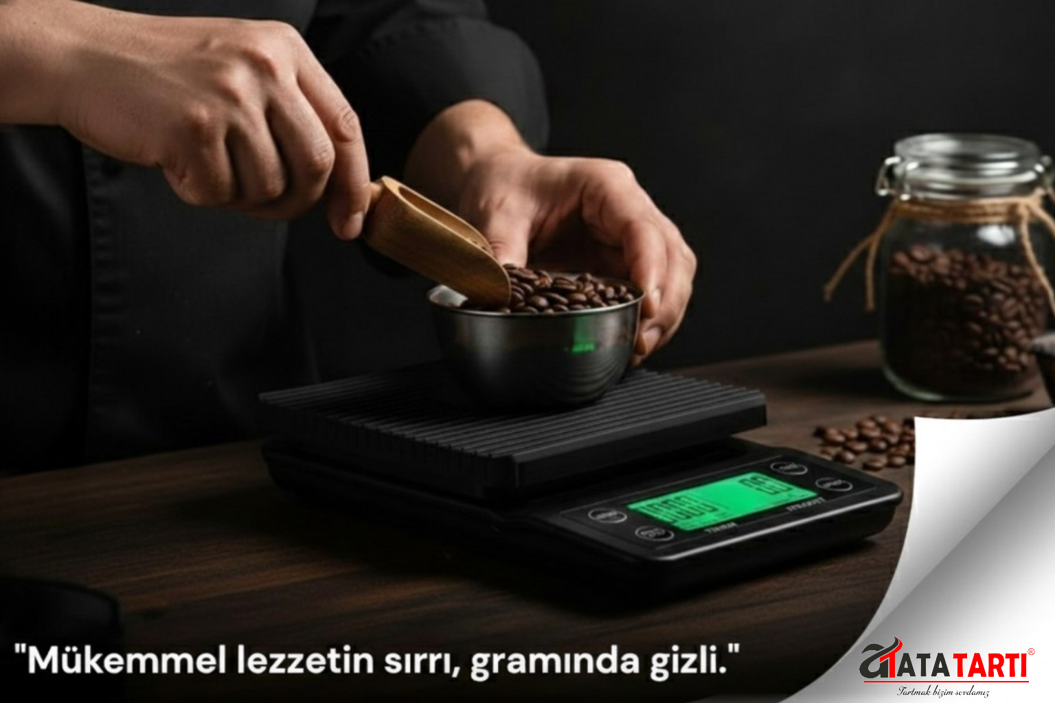 Kahve çekirdeklerini 0.1 gram hassasiyetle tartan barista tartısı.